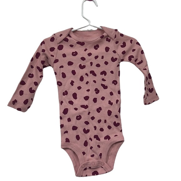 NWOT CARTER’S PINK ANIMAL PRINT Size 12 months - Picture 1 of 10